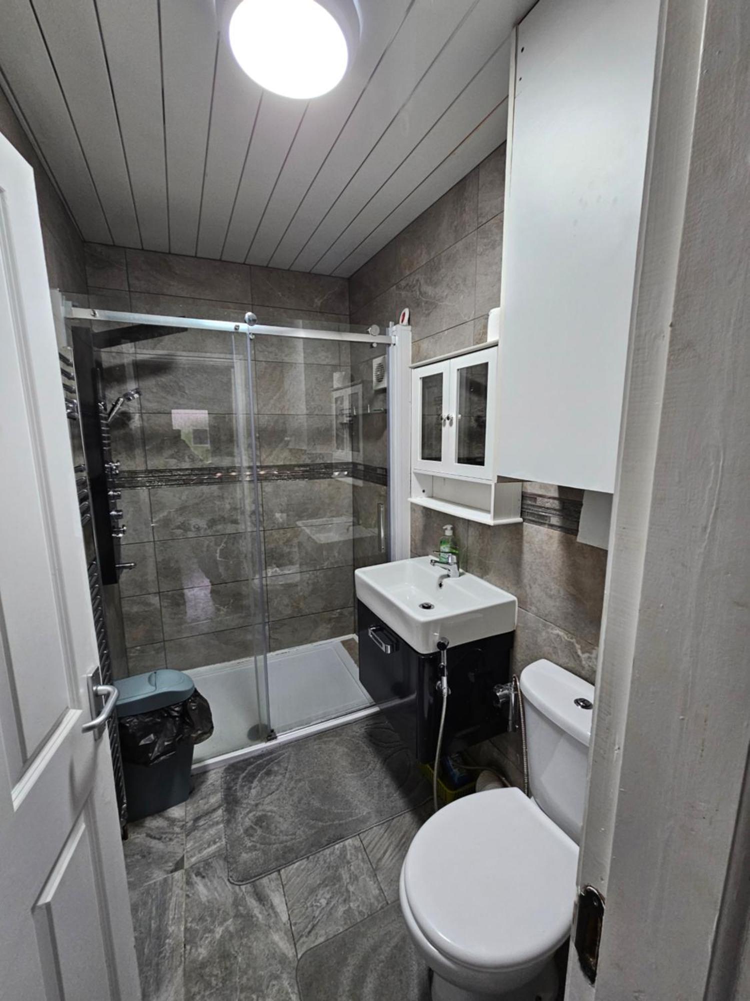 Monyhull Homestay - Near City Centre Kingsheath Nia Nec Bhx Birmingam Exterior foto